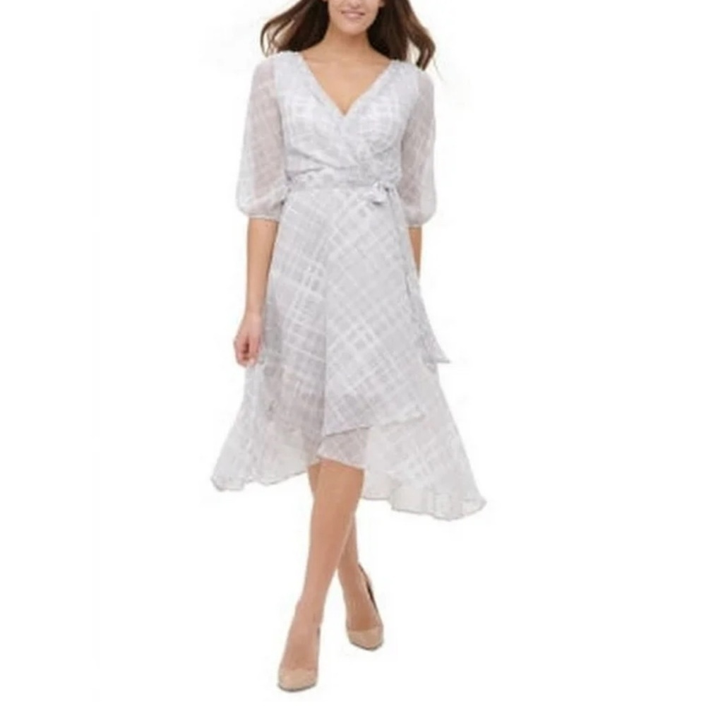 Tommy Hilfiger size 10‎ sheer grey white fit & flare 3/4 sleeve faux wrap dress